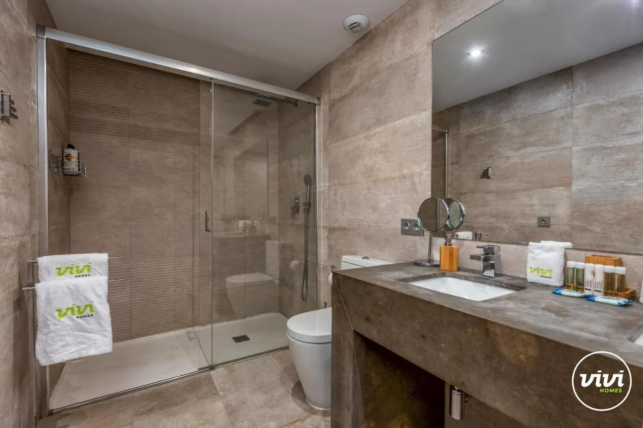 아파트 Vivi Homes - Boho Sunrise Alminar Pool, Garden & Terrace 마르베야