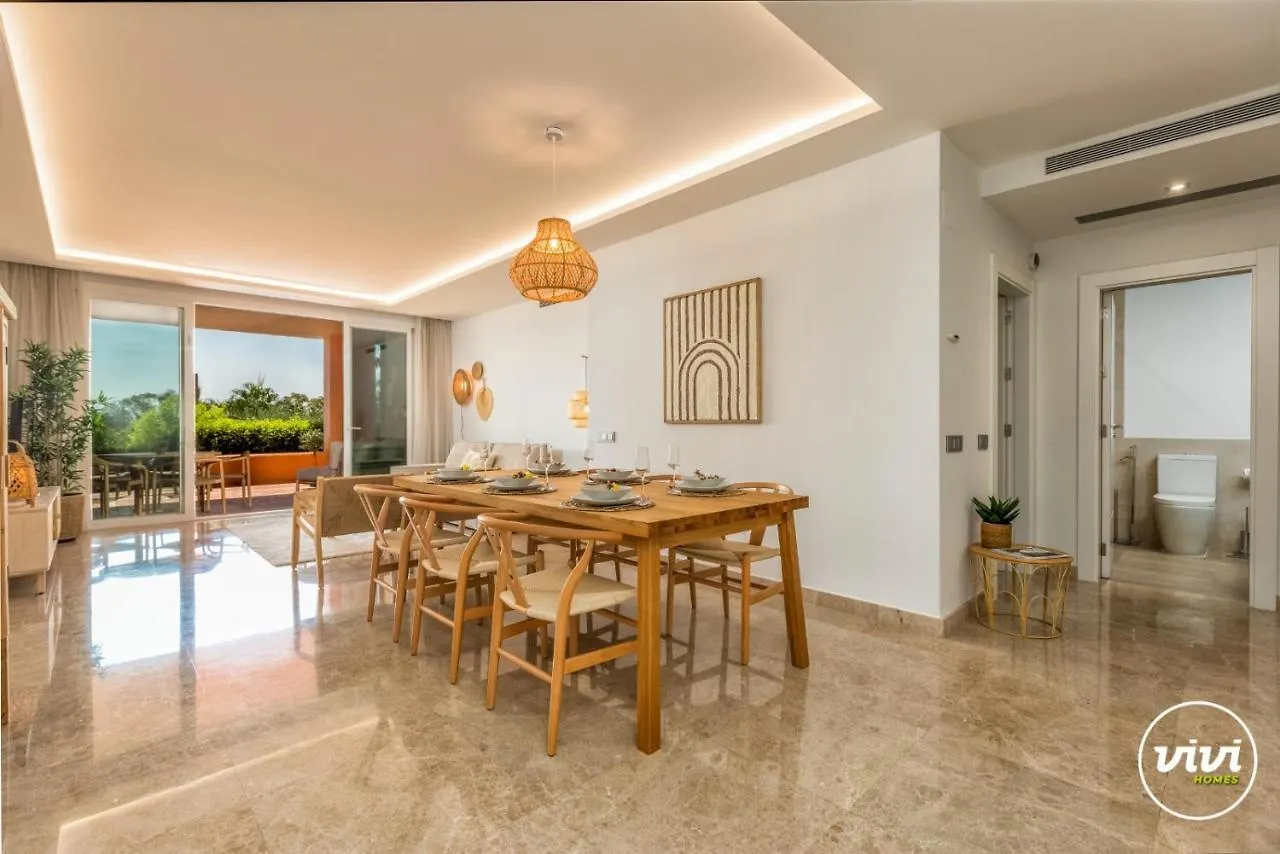 Vivi Homes - Boho Sunrise Alminar Pool, Garden & Terrace 마르베야 0*,  스페인