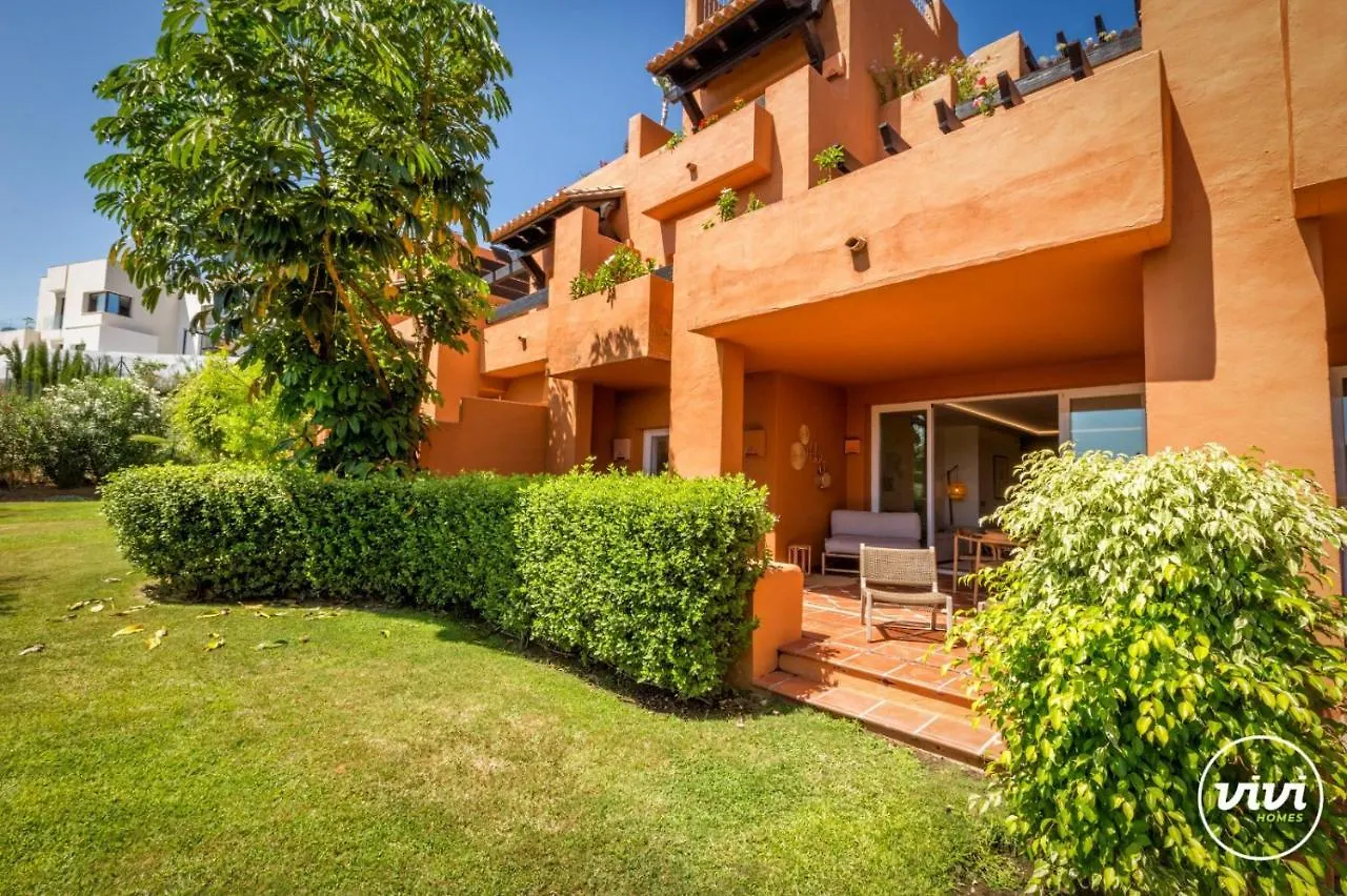 Apartmán Vivi Homes - Boho Sunrise Alminar Pool, Garden & Terrace Marbella