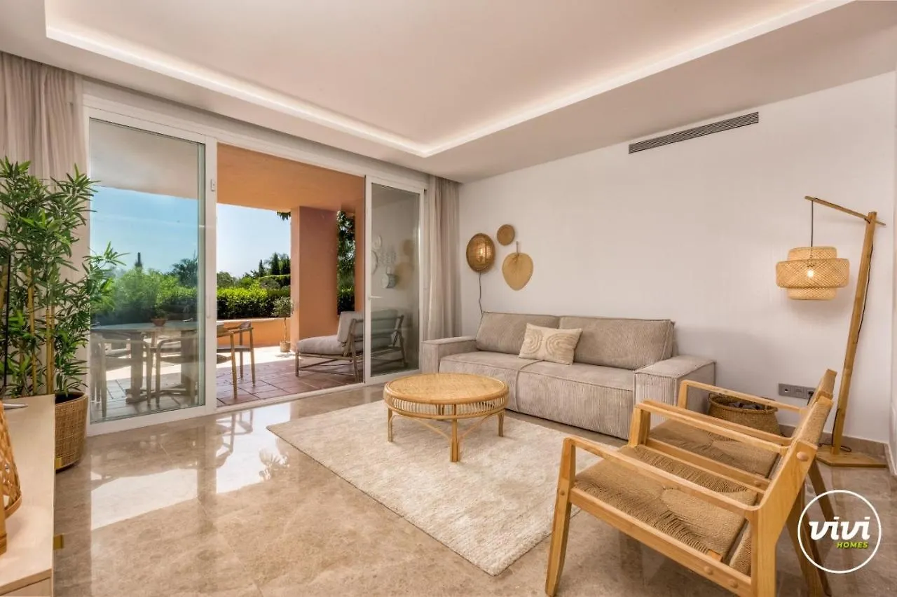 Vivi Homes - Boho Sunrise Alminar Pool, Garden & Terrace 마르베야 0*,