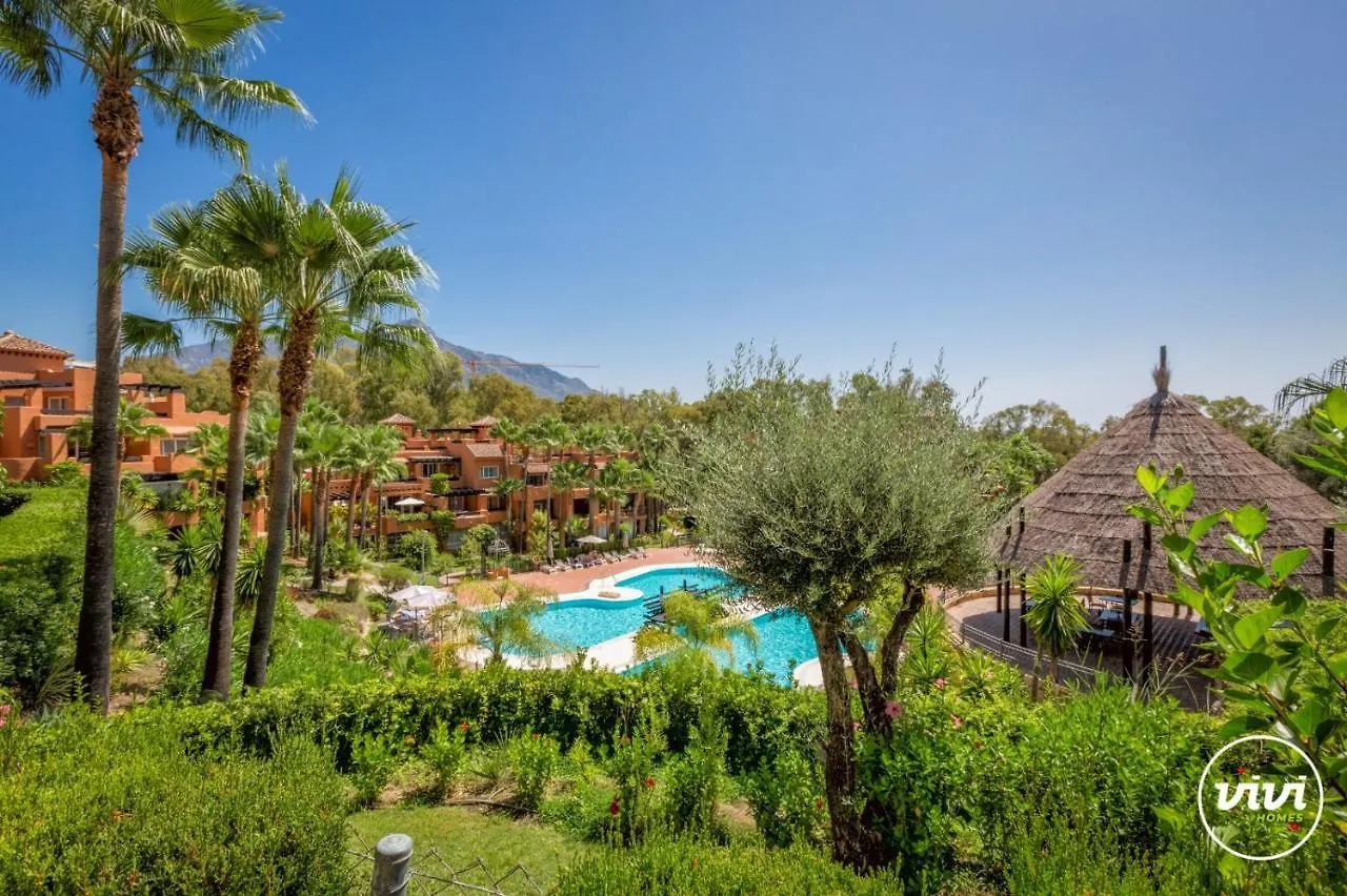 Apartment Vivi Homes - Boho Sunrise Alminar Pool, Garden & Terrace Marbella Spain