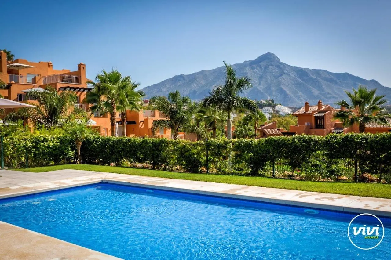 Vivi Homes - Boho Sunrise Alminar Pool, Garden & Terrace Marbella